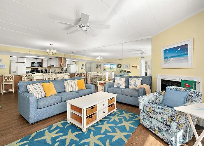 Stunning Direct Ocean Front 3 Bedroom With Outdoor Pool! Holiday home Ocean City
