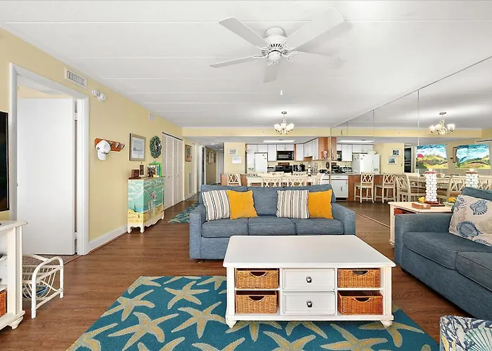 Holiday home Stunning Direct Ocean Front 3 Bedroom With Outdoor Pool! Ocean City