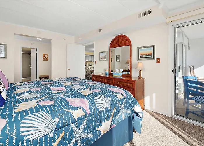 Stunning Direct Ocean Front 3 Bedroom With Outdoor Pool! Ocean City